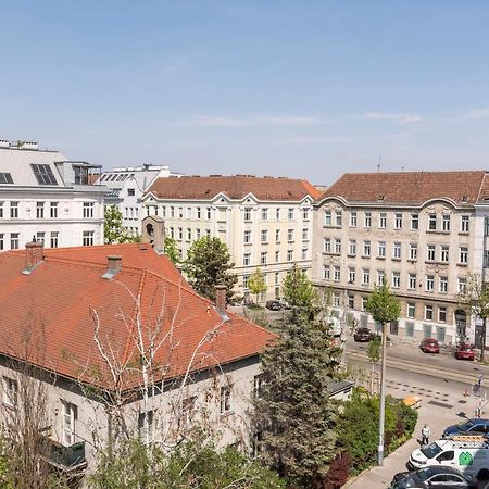 Vienna Cube Apartments Contactless Check In Екстериор снимка