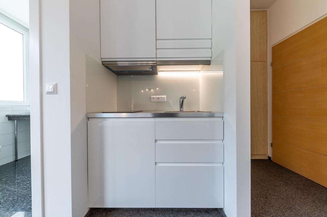 Vienna Cube Apartments Contactless Check In Екстериор снимка