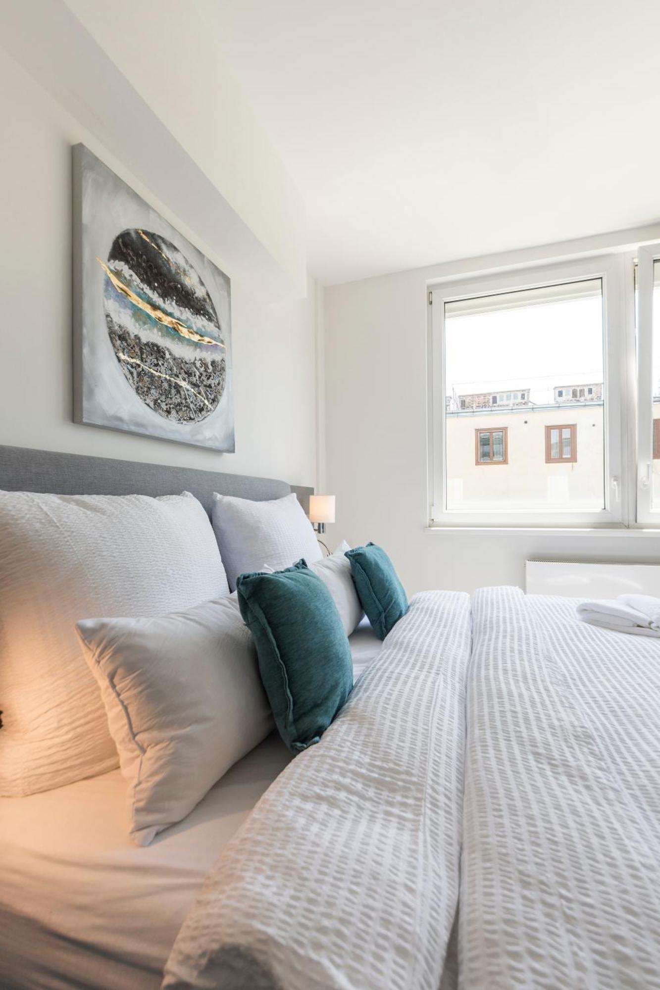 Vienna Cube Apartments Contactless Check In Екстериор снимка
